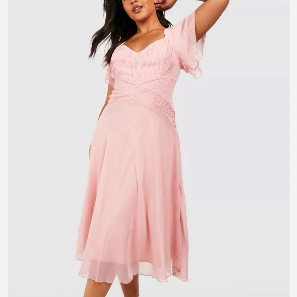 Boohoo. Plus size Blush pink midi dress